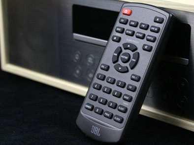 JBL MS401迷你台式音响 经典又不失时尚